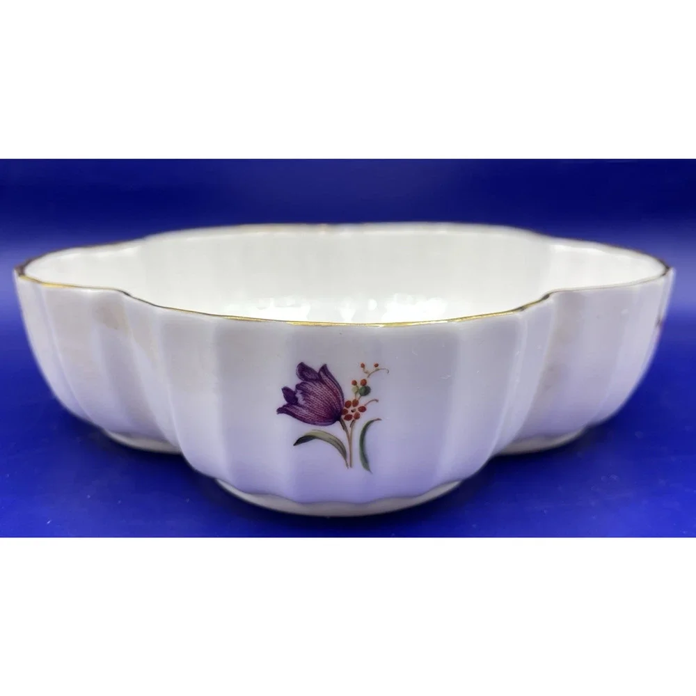 Vintage Royal Worcester Witley Garden Fine Bone China scalloped Dish